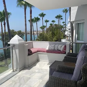  Apartment Seaview Seletur
