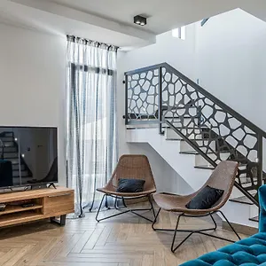 https://casa-preciosa-modern-and-comfortable-house-with.in-canary-islands.com