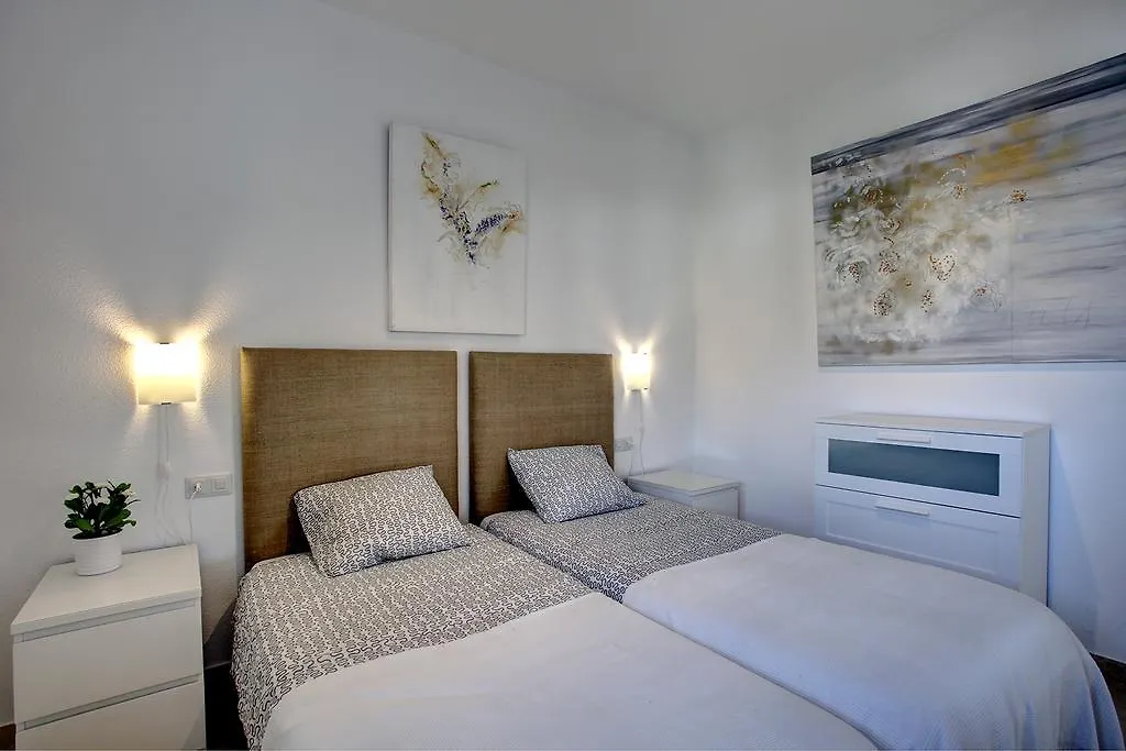 Sunny Golf Apartment Estepona 0*,