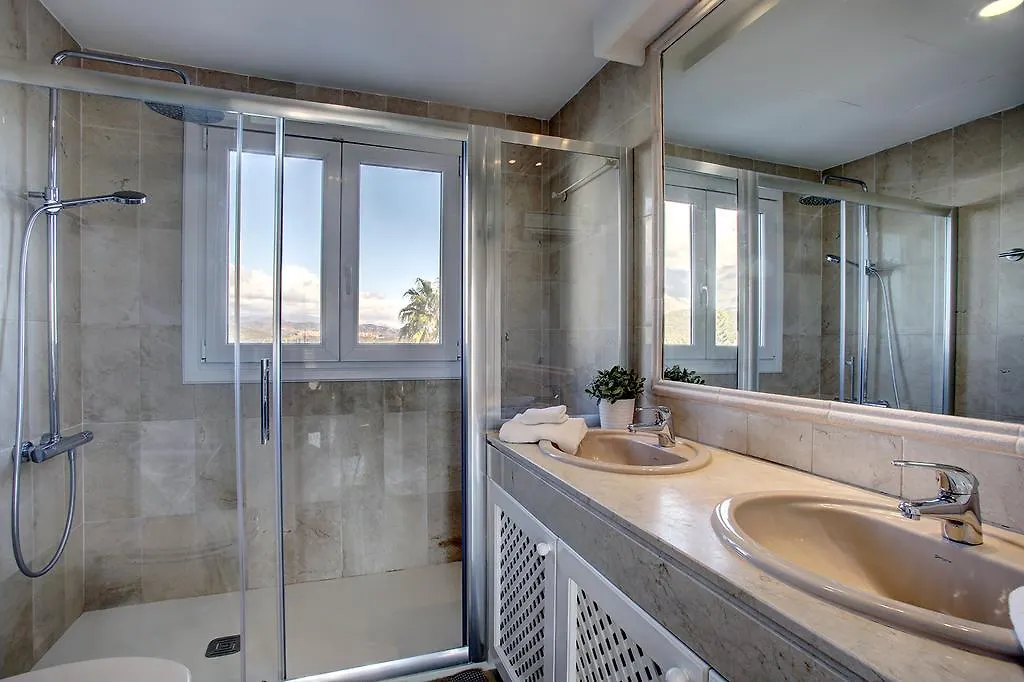 Sunny Golf Apartment Estepona Espagne