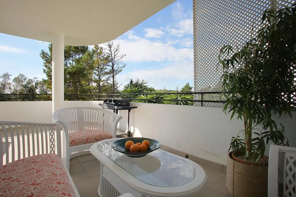 Sunny Golf Apartment Estepona